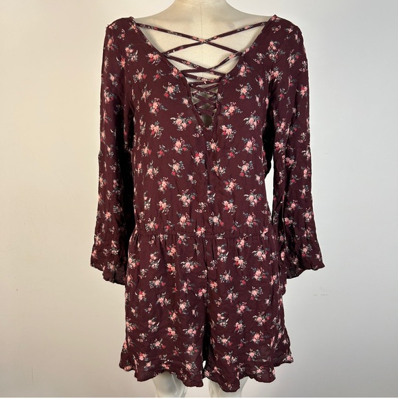 ❤️ American Eagle Outfitters Floral Burgundy Romper M - Picture 1 of 10